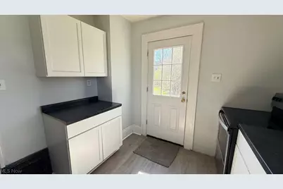 1432 League Street, Akron, OH 44305 - Photo 9