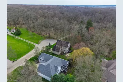 7156 Holzhauer Road, Sagamore Hills, OH 44067 - Photo 3