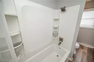 739 Notre Dame Ave, Austintown, OH 44515 - Photo 39