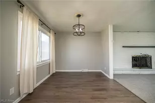 739 Notre Dame Ave, Austintown, OH 44515 - Photo 21