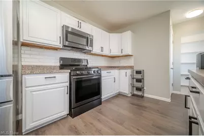 739 Notre Dame Avenue, Austintown, OH 44515 - Photo 23