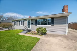 739 Notre Dame Ave, Austintown, OH 44515 - Photo 11