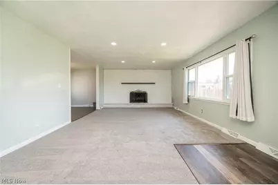 739 Notre Dame Avenue, Austintown, OH 44515 - Photo 17