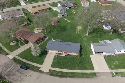 1126 3rd Street SW, New Philadelphia, OH 44663 - Photo 11