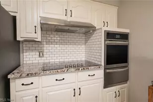 1126 3rd St SW, New Philadelphia, OH 44663 - Photo 13