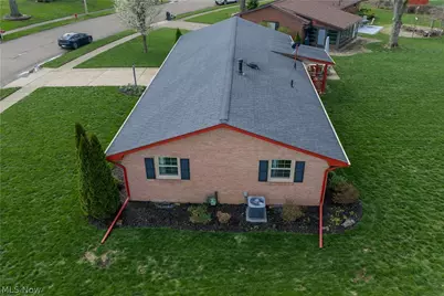 1126 3rd Street SW, New Philadelphia, OH 44663 - Photo 7