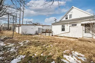 12929 Plover St, Oakwood, OH 44107 - Photo 39