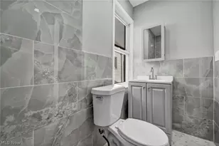 12929 Plover St, Oakwood, OH 44107 - Photo 17