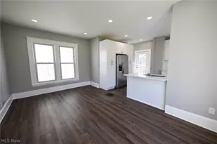 2221 E 97th St, Loveland, OH 44106 - Photo 9