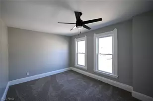 2221 E 97th St, Loveland, OH 44106 - Photo 15