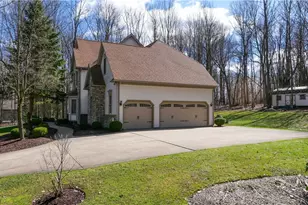 11779 Derbyshire Ln, Chagrin Falls, OH 44023 - Photo 41