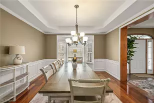 11779 Derbyshire Ln, Chagrin Falls, OH 44023 - Photo 5