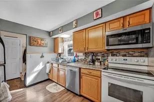 8031 Brichford Rd, Mentor, OH 44060 - Photo 19