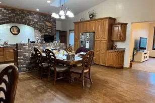279 Virginia St, Wellsburg, WV 26070 - Photo 9