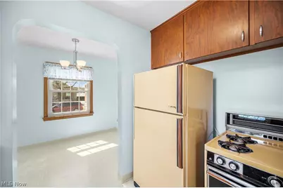 4912 Behrwald Avenue, Loveland, OH 44144 - Photo 9