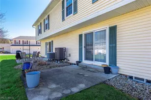 10055 Independence Dr, North Royalton, OH 44133 - Photo 3