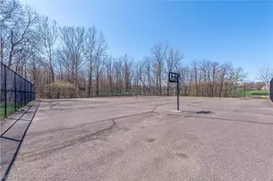 10055 Independence Dr, North Royalton, OH 44133 - Photo 43