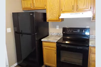 5027 Clifton Avenue, Lorain, OH 44055 - Photo 5