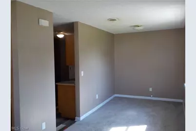 5027 Clifton Avenue, Lorain, OH 44055 - Photo 3