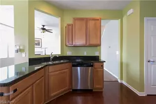 442 Turner Dr, Akron, OH 44321 - Photo 7