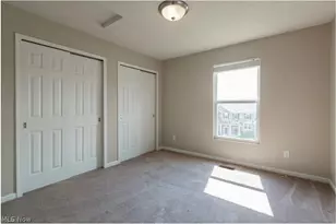 442 Turner Dr, Akron, OH 44321 - Photo 13