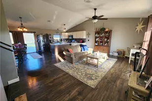 8550 Goldenrod Dr, Zanesville, OH 43821 - Photo 13