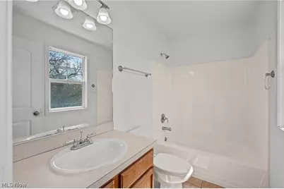 2221 E 71st Street, Loveland, OH 44103 - Photo 35