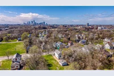 2221 E 71st Street, Loveland, OH 44103 - Photo 43