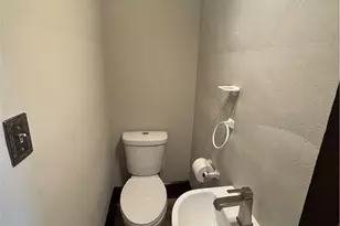 11238 Center Dr NE, Sandyville, OH 44671 - Photo 17