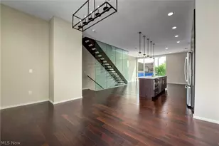 1320 W 58th St, Loveland, OH 44102 - Photo 11