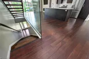 1320 W 58th St, Loveland, OH 44102 - Photo 15