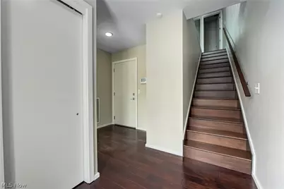 1320 W 58th Street, Loveland, OH 44102 - Photo 5