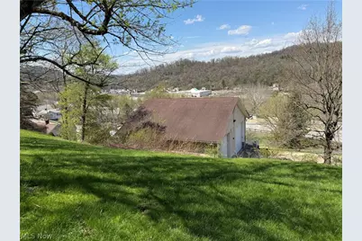 56624 Boyd Avenue, Bridgeport, OH 43912 - Photo 9