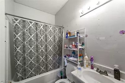 1888 E 28th Street, Lorain, OH 44055 - Photo 15