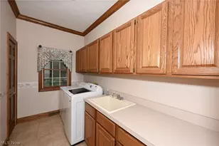 545 San Pier Dr, Akron, OH 44333 - Photo 21