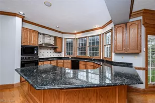 545 San Pier Dr, Akron, OH 44333 - Photo 9