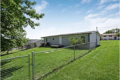 180 Rusty Rifle Road, Zanesville, OH 43701 - Photo 35