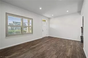 36590 Gladstone Mill Dr, North Ridgeville, OH 44039 - Photo 7