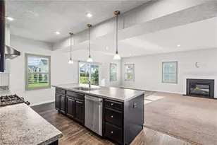 36590 Gladstone Mill Dr, North Ridgeville, OH 44039 - Photo 15