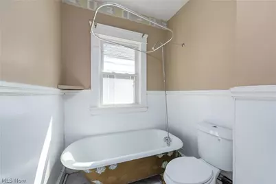 8206 Crumb Avenue, Loveland, OH 44103 - Photo 27