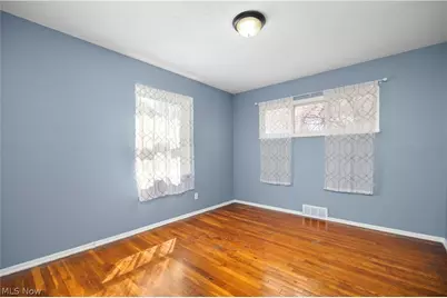 13704 Elsetta Avenue, Loveland, OH 44135 - Photo 7