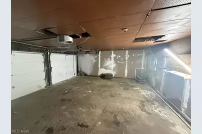 22 Uhler Avenue, Akron, OH 44310 - Photo 17