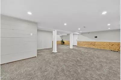 475 Munroe Falls Road, Tallmadge, OH 44278 - Photo 21