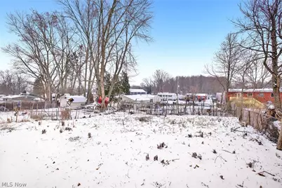 1159 Jeanie J Avenue, Akron, OH 44310 - Photo 5