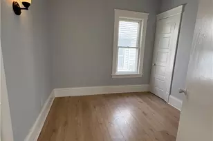 946 E 79th St, Loveland, OH 44103 - Photo 5