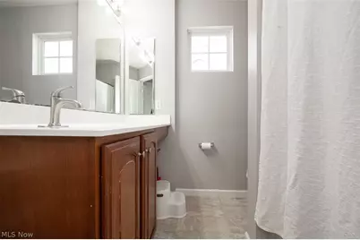 887 Woodfield Lane, Brunswick, OH 44212 - Photo 21