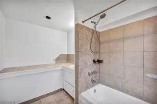 2526 River Rd, Willoughby Hills, OH 44094 - Photo 15