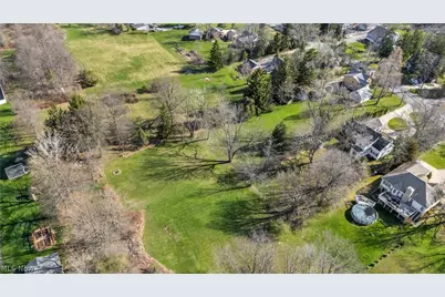 2526 River Road, Willoughby Hills, OH 44094 - Photo 39