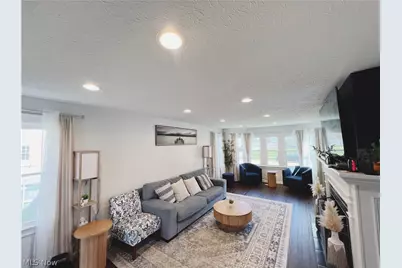 25291 Chatworth Drive, Euclid, OH 44117 - Photo 9
