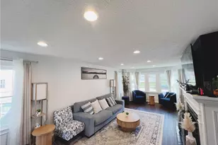 25291 Chatworth Dr, Euclid, OH 44117 - Photo 9